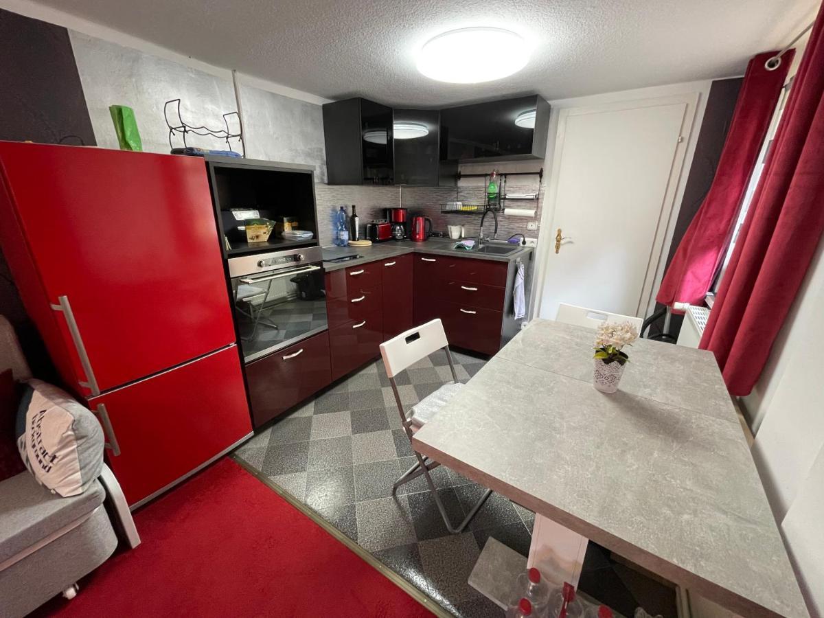 Tiny House Apartment Burig Exterior foto