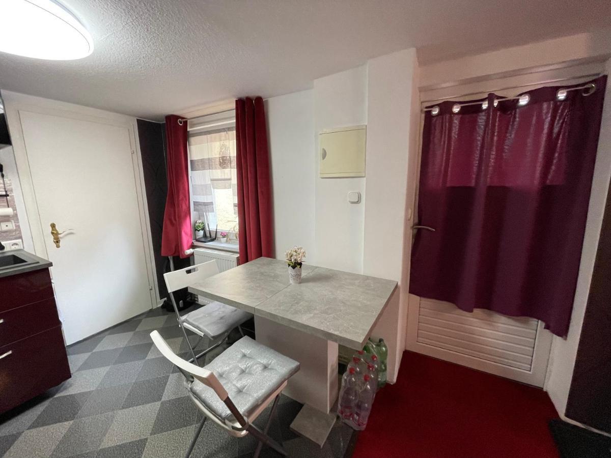 Tiny House Apartment Burig Exterior foto